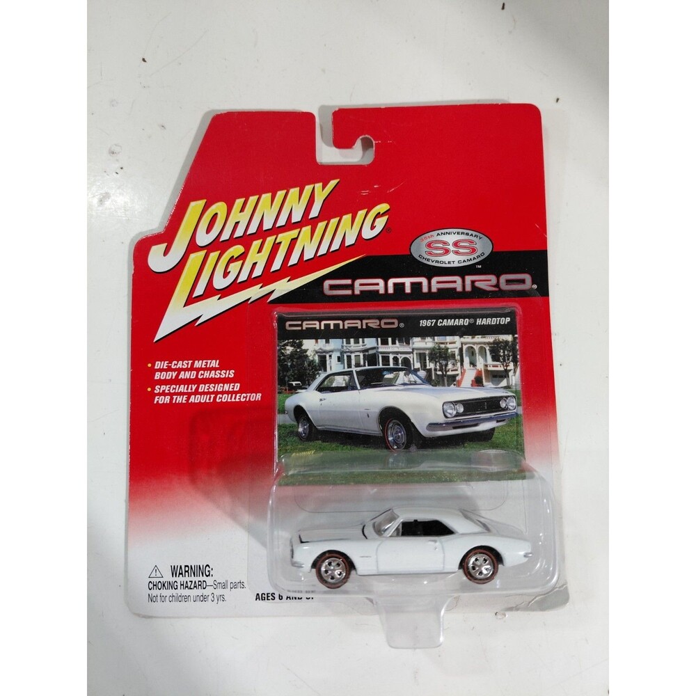 Johnny Lightning SS 35th Anni 1:64 Die Cast 1967 Chevrolet Camaro Muscle Car